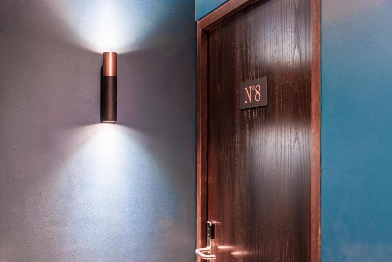 No 8 Bed & Bar Hotel Вербиер Екстериор снимка